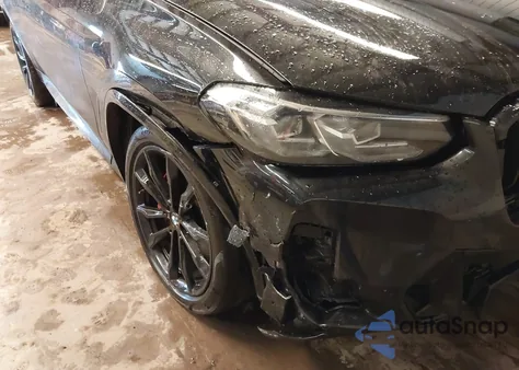 2022 BMW X4 M40I z USA, uszkodzony, nr VIN 5UX43DT01N9K09437